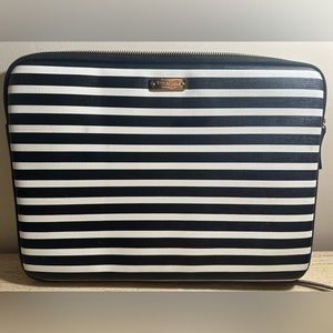 Kate Spade Laptop Case ♠️